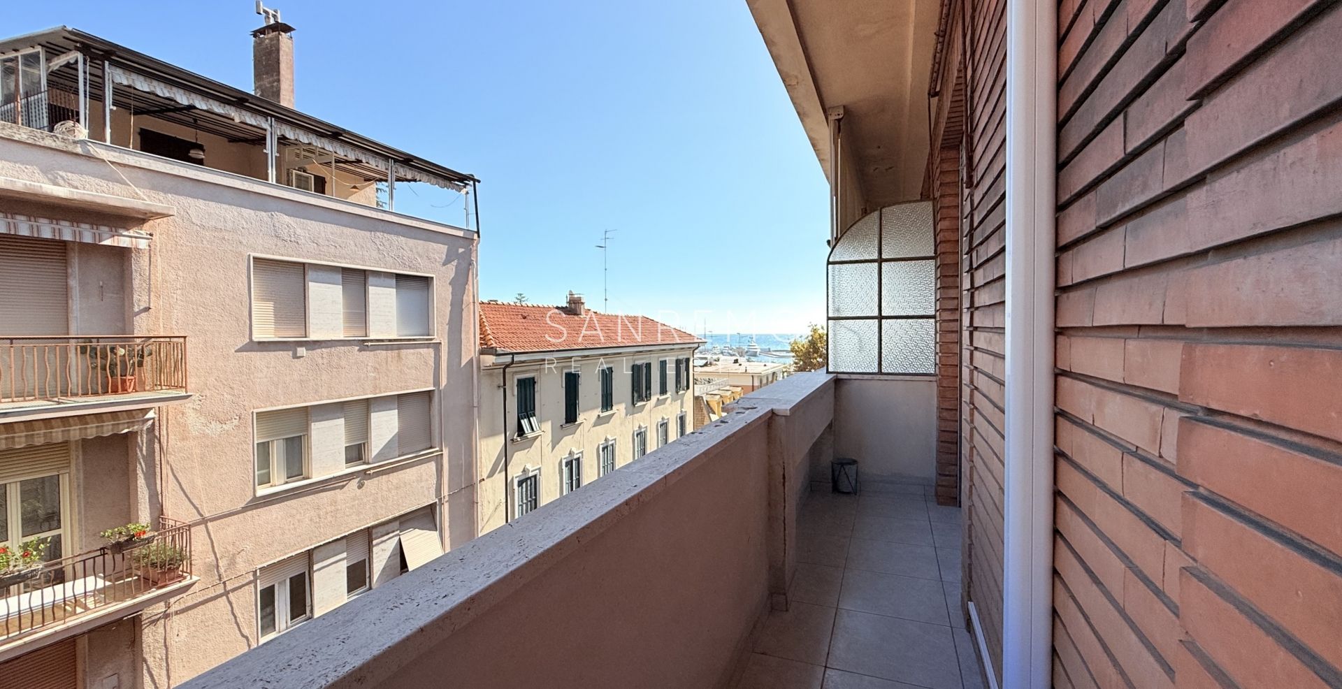 Appartement exclusif dans un élégant immeuble d'époque